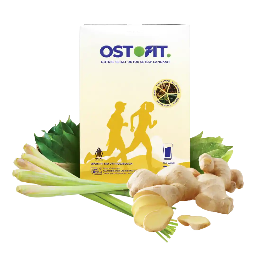 Tampak depan kemasan Ostofit dengan rempah jahe, daun salam, dan daun sereh.